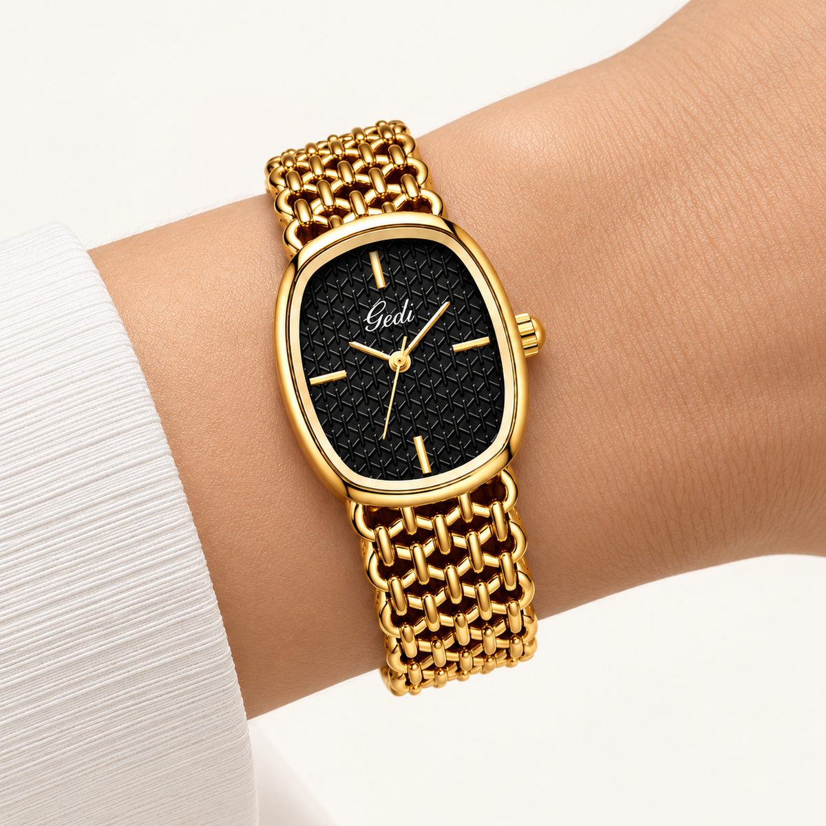 The Lyra Oval Watch