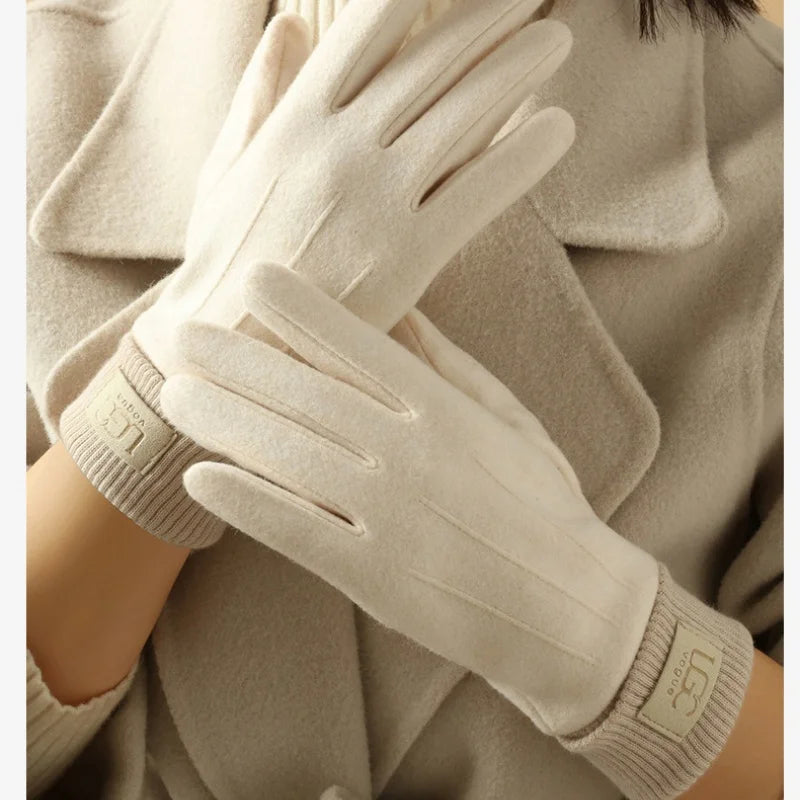 Cashmere-Blend Touchscreen Gloves