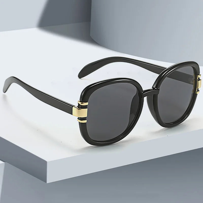 Uptown Oversized Frame