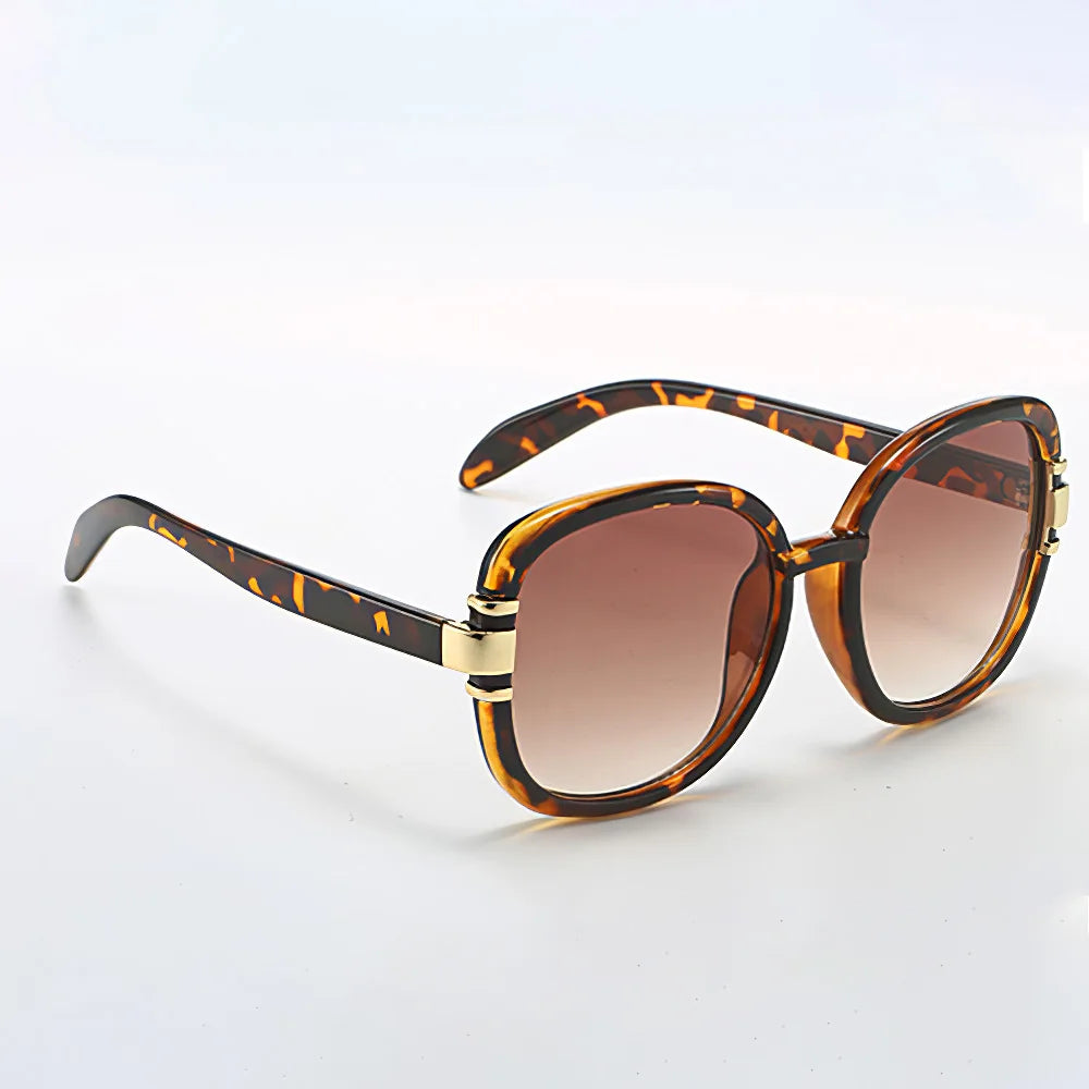 Uptown Oversized Frame
