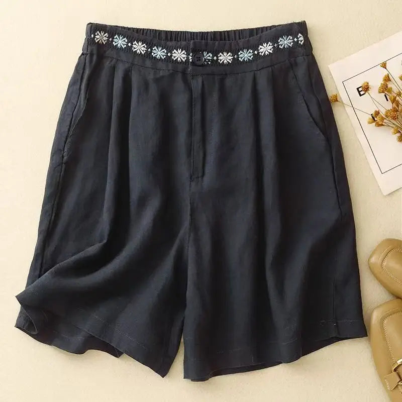 Daisy Embroidered Linen Short