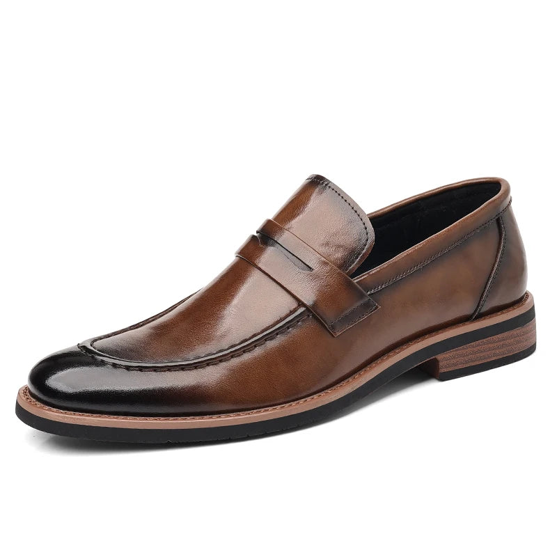 Lorenzo Split-Leather Pointed Loafer
